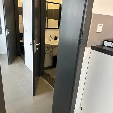 Bsd - Self Check-in & Parkplatz