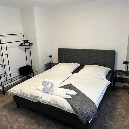 Bsd - Self Check-in & Parkplatz *