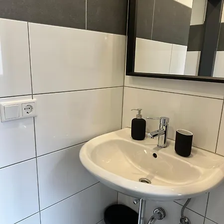 Bsd - Self Check-in & Parkplatz